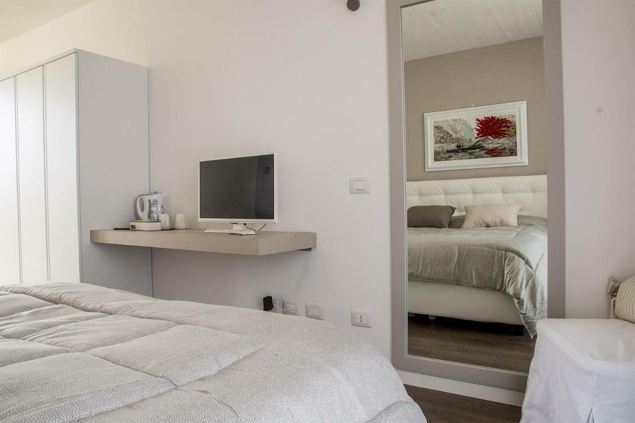 Home Suites Home Salionze Eksteriør bilde