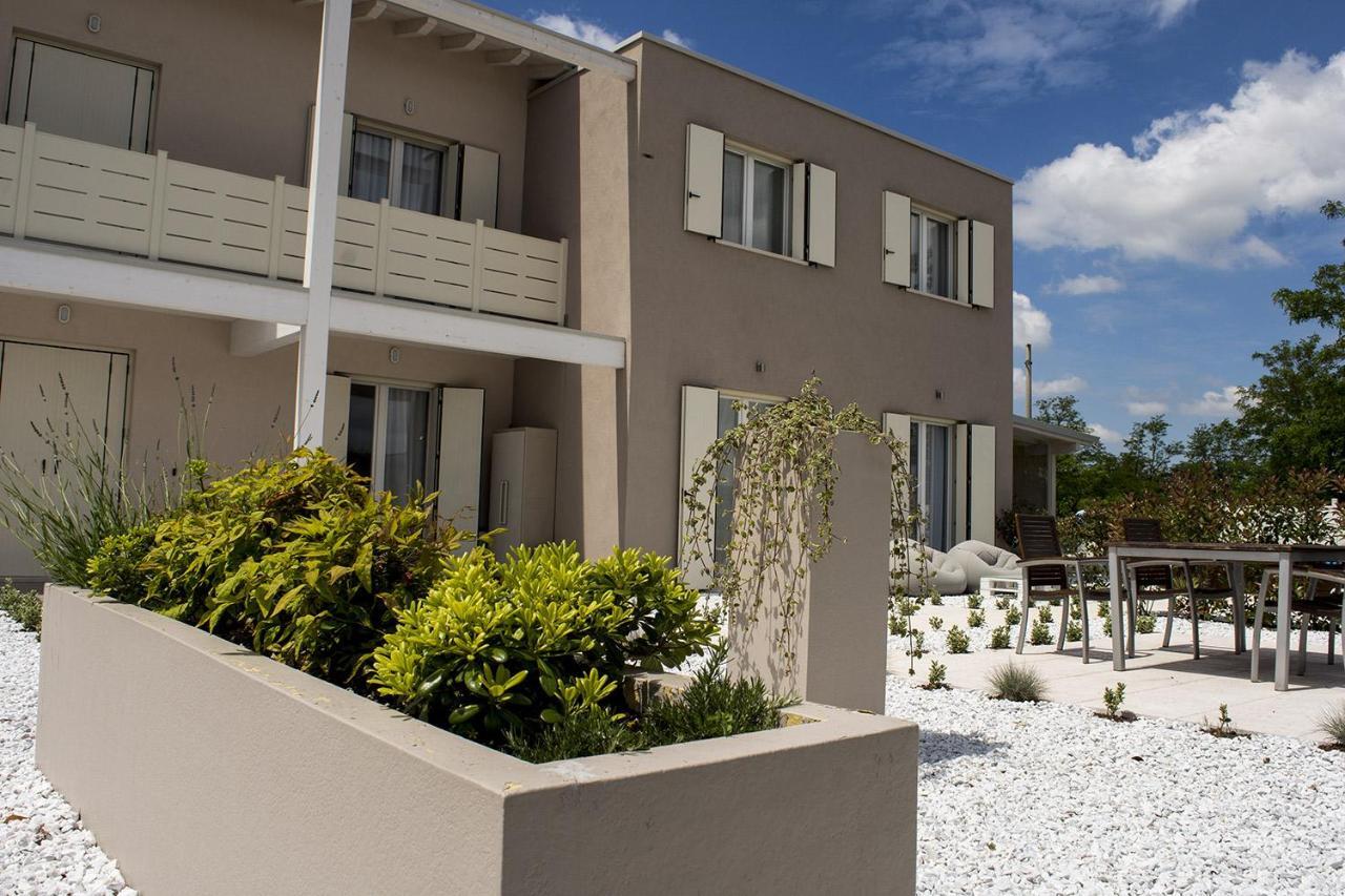 Home Suites Home Salionze Eksteriør bilde